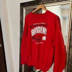 Wisconsin Badgers 2005 Outback bowl crewneck sweatshirt